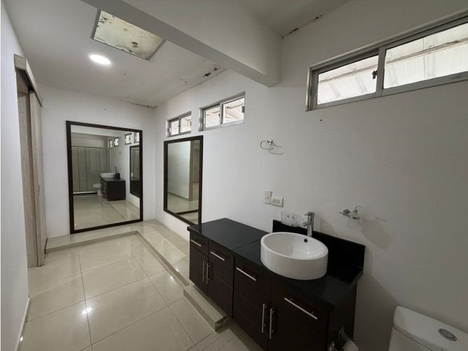 Casa de 4 alcobas en venta en Alfaguara, Jamundí, 230 m² · foto 21 de 24