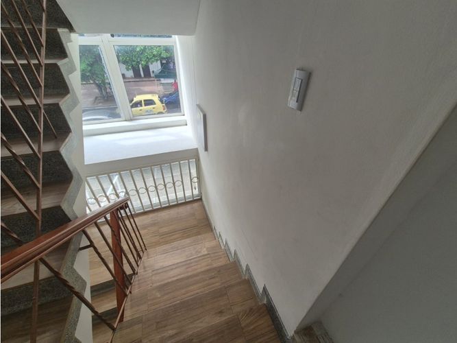 Edificio en venta en San Vicente, Cali, 656 m² · foto 6 de 24