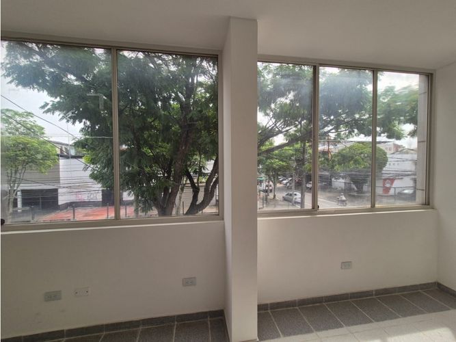 Edificio en venta en San Vicente, Cali, 656 m² · foto 15 de 24