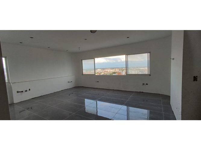 Apartamento en venta en Santa Monica, Cali · foto 8 de 17