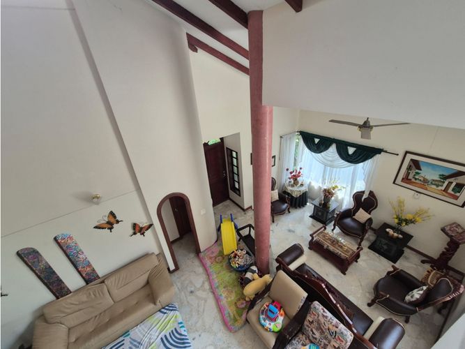 Casa de 5 alcobas en venta en La Morada, Jamundí, 250 m² · foto 5 de 24