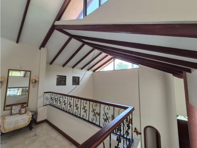 Casa de 5 alcobas en venta en La Morada, Jamundí, 250 m² · foto 12 de 24