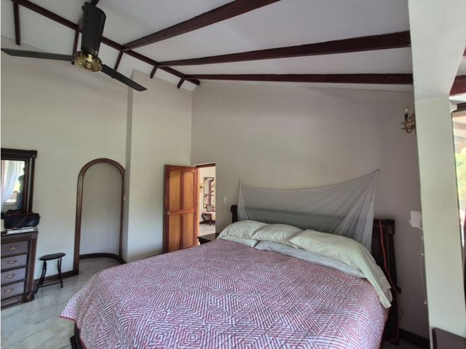 Casa de 5 alcobas en venta en La Morada, Jamundí, 250 m² · foto 15 de 24