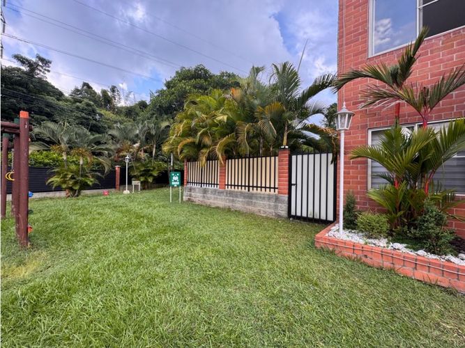 Casa de 3 alcobas en venta en Pance Alto, Cali, 307 m² · foto 4 de 24