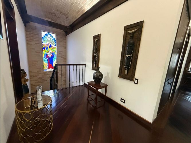 Casa de 4 alcobas en venta en Ciudad Jardin, Cali, 400 m² · foto 8 de 16