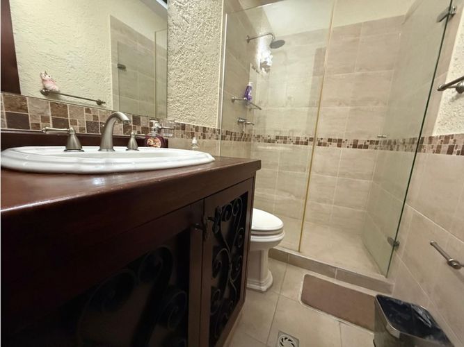 Casa de 4 alcobas en venta en Ciudad Jardin, Cali, 400 m² · foto 16 de 16