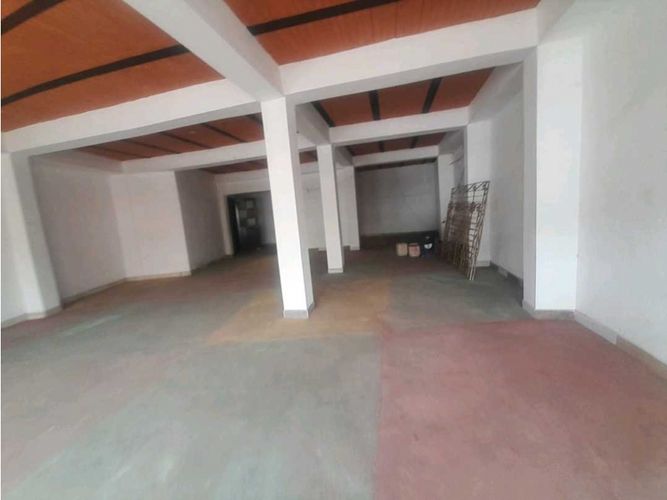Local en arriendo en Manchester, Bello, 145 m² · foto 2 de 8