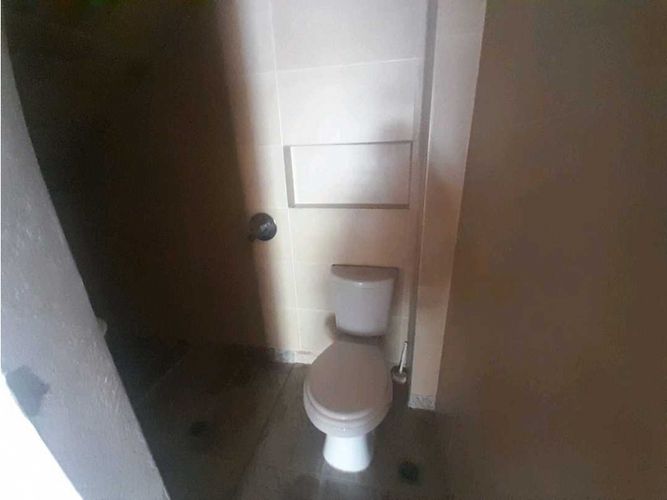 Local en arriendo en Manchester, Bello, 145 m² · foto 8 de 8