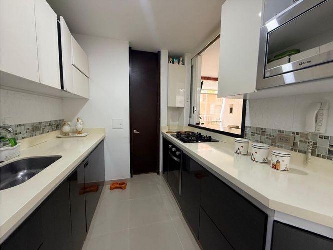 Casa de 3 alcobas en venta en Altos De Guadalupe, Cali, 153 m² · foto 8 de 20
