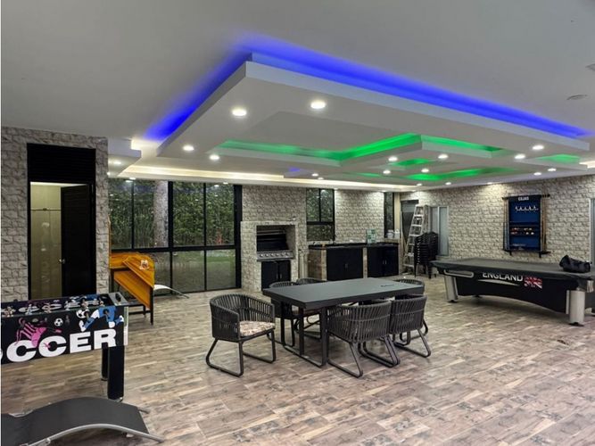 Casa de 6 alcobas en venta en Verde Horizonte, Cali, 662 m² · foto 4 de 24