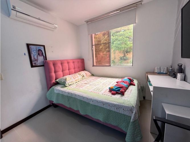 Casa de 3 alcobas en venta en Altos De Guadalupe, Cali, 153 m² · foto 13 de 20
