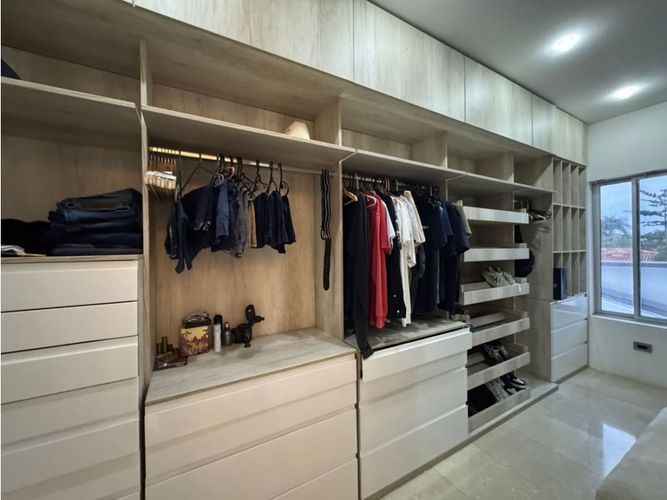 Casa de 6 alcobas en venta en Verde Horizonte, Cali, 662 m² · foto 9 de 24