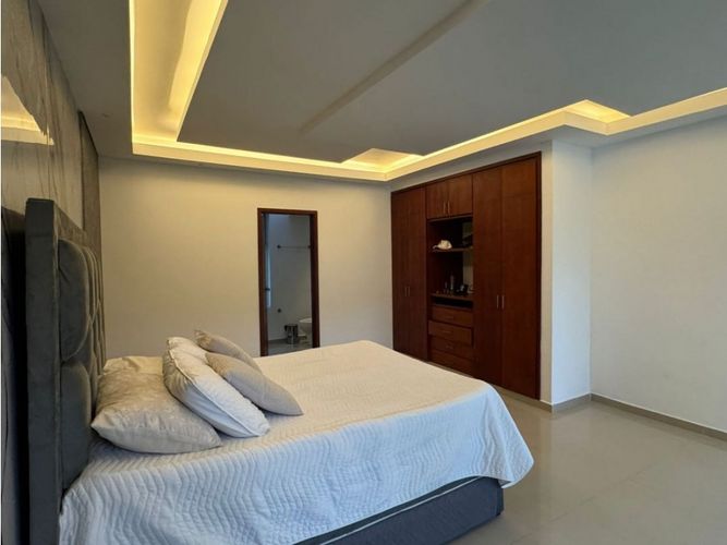 Casa de 6 alcobas en venta en Verde Horizonte, Cali, 662 m² · foto 19 de 24
