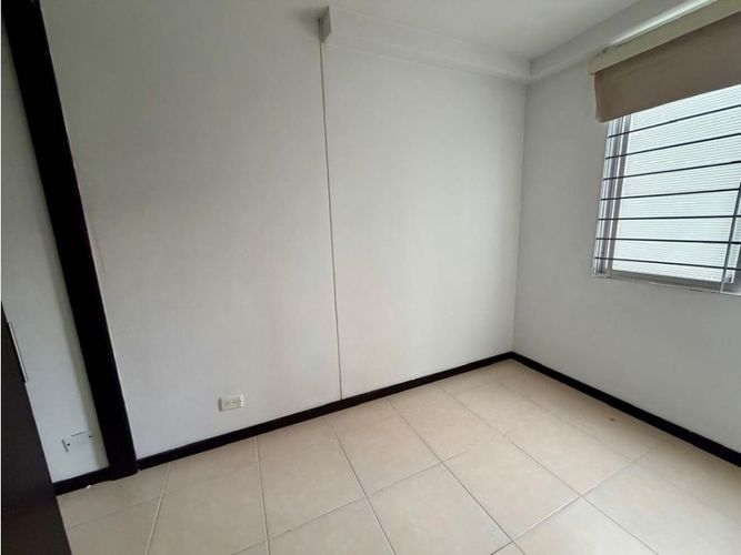 Apartamento en venta en El Bosque, Cali · foto 9 de 21
