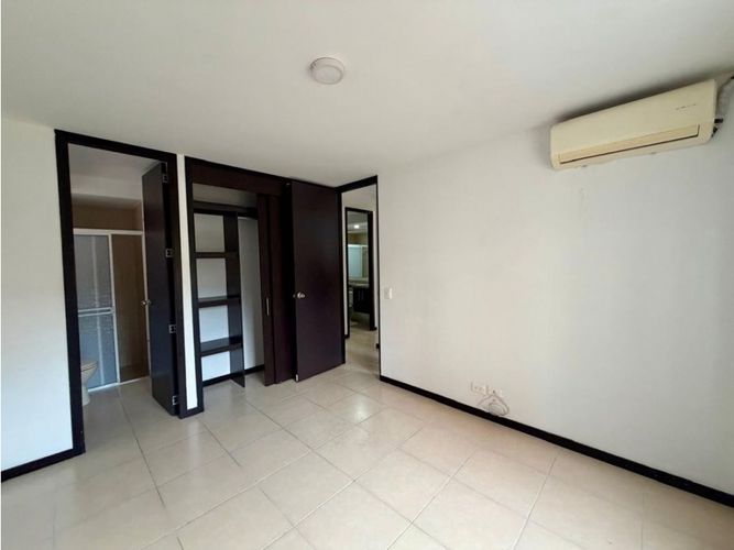 Apartamento en venta en El Bosque, Cali · foto 12 de 21