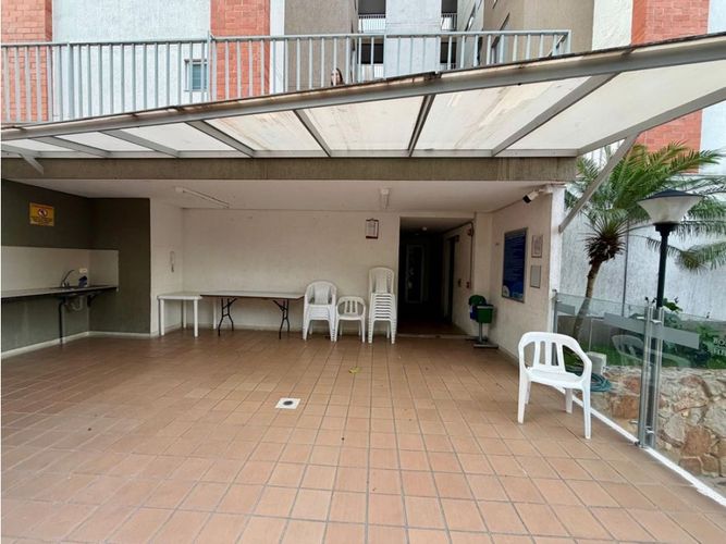 Apartamento en venta en El Bosque, Cali · foto 18 de 21
