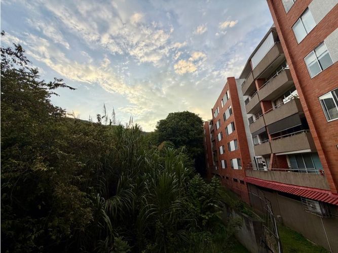 Apartamento en venta en El Bosque, Cali · foto 19 de 21