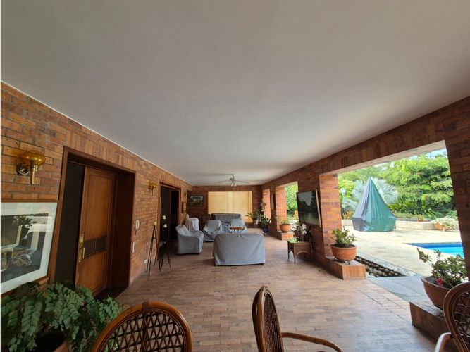 Casa de 3 alcobas en venta en Pance, Cali, 750 m² · foto 2 de 24