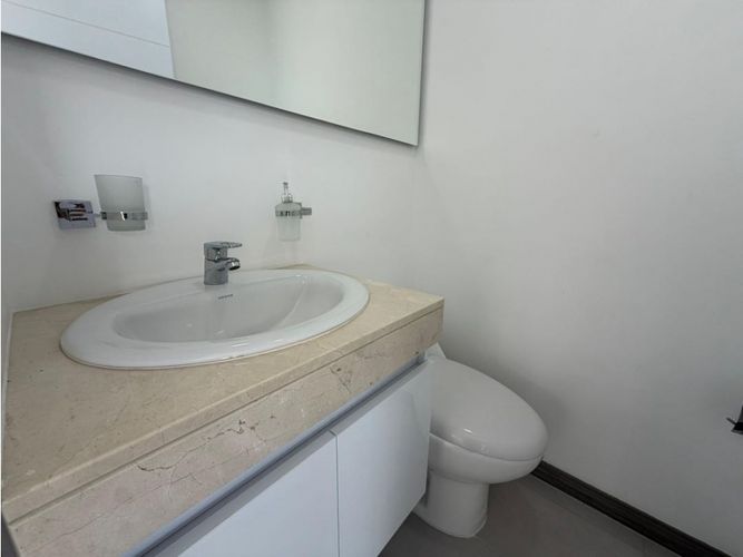 Apartamento de 3 alcobas en venta en Altos De Guadalupe, Cali, 110 m² · foto 18 de 24