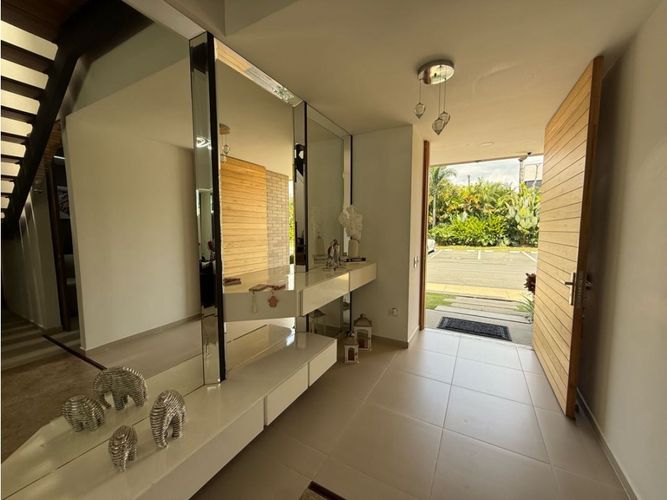Casa de 3 alcobas en venta en Pance, Cali, 350 m² · foto 3 de 24