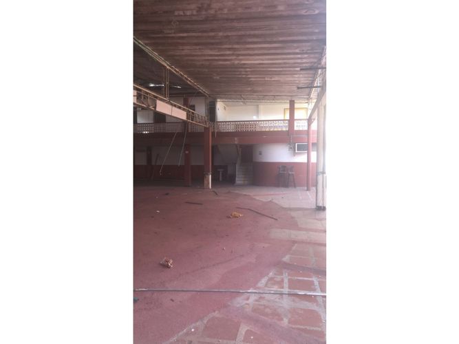 Bodega en arriendo en Santa Elena, Cali, 1600 m² · foto 24 de 24