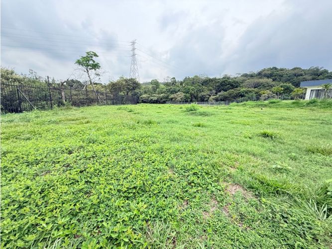 Lote en venta en Pance, Cali, 5470 m² · foto 4 de 14