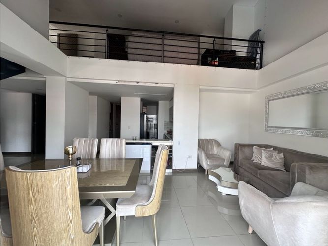 Apartamento de 3 alcobas en venta en Cuarto De Legua - Guadalupe, Cali, 168 m² · foto 2 de 18