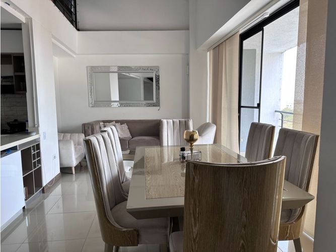 Apartamento de 3 alcobas en venta en Cuarto De Legua - Guadalupe, Cali, 168 m² · foto 3 de 18