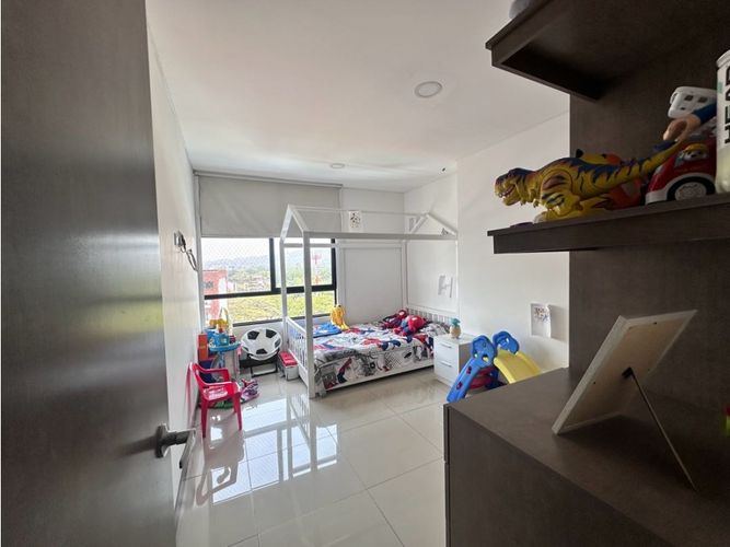 Apartamento de 3 alcobas en venta en Cuarto De Legua - Guadalupe, Cali, 168 m² · foto 8 de 18