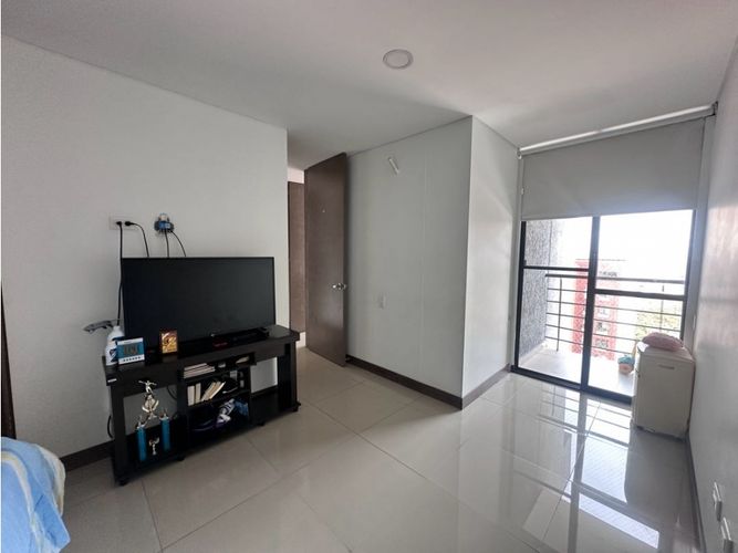 Apartamento de 3 alcobas en venta en Cuarto De Legua - Guadalupe, Cali, 168 m² · foto 9 de 18