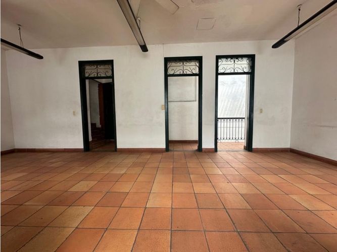 Edificio en venta en Santa Rosa, Cali, 378 m² · foto 5 de 17