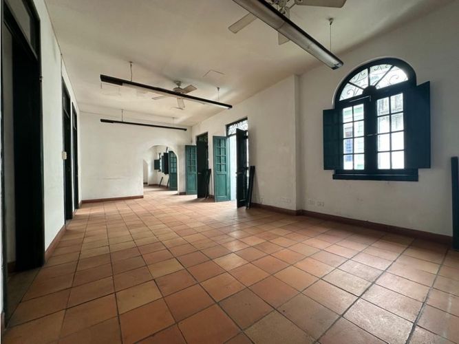 Edificio en venta en Santa Rosa, Cali, 378 m² · foto 6 de 17