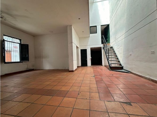 Edificio en venta en Santa Rosa, Cali, 378 m² · foto 12 de 17