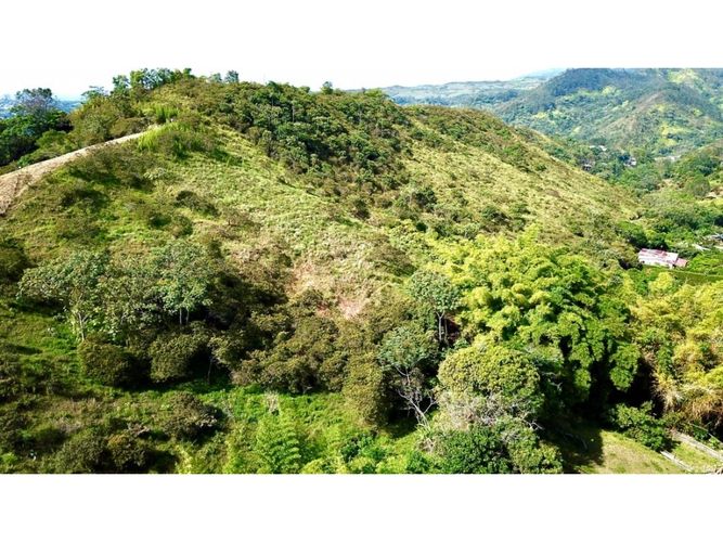 Lote en venta en La Buitrera, Cali, 15806 m² · foto 5 de 11