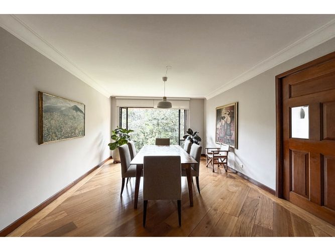 Apartamento de 3 alcobas en venta en Santa Barbara Alta, Bogotá, 305 m² · foto 6 de 21