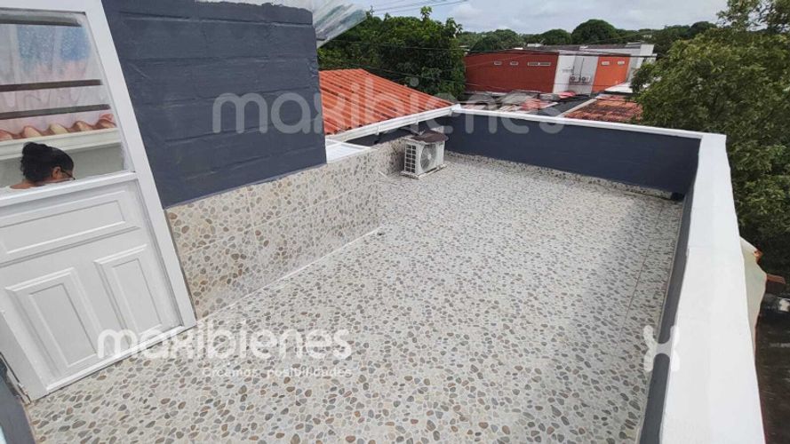 $370.000.000 en El Salvador