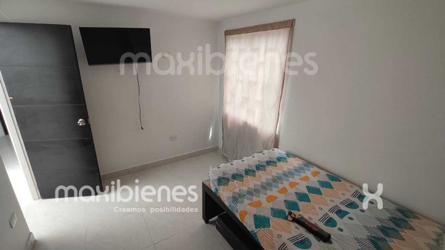 Apartamento de 4 alcobas en venta en El Salvador, Apartado, 140 m² · foto 3 de 20