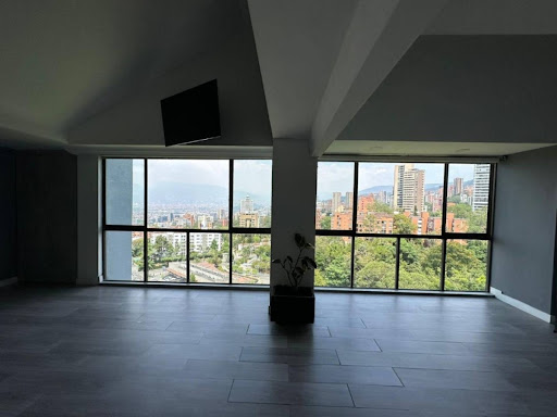Apartamento en arriendo en San Lucas, Medellín · foto 13 de 24