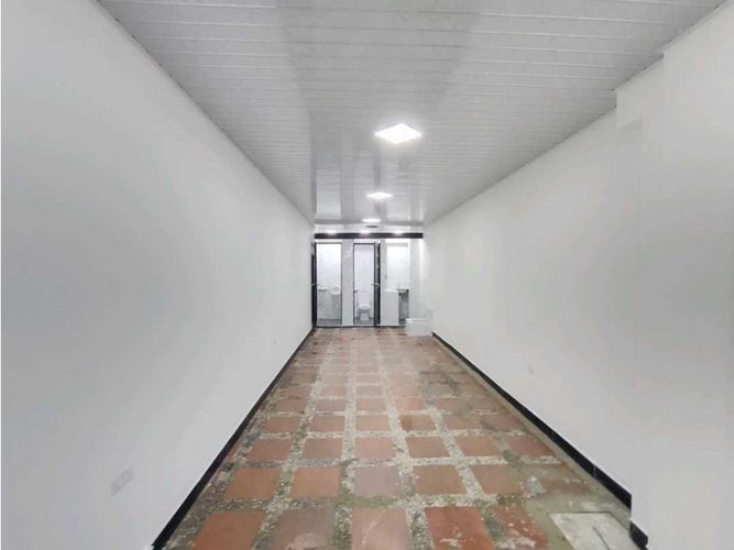 Local en arriendo en Colon, Medellín, 50 m² · foto 2 de 5