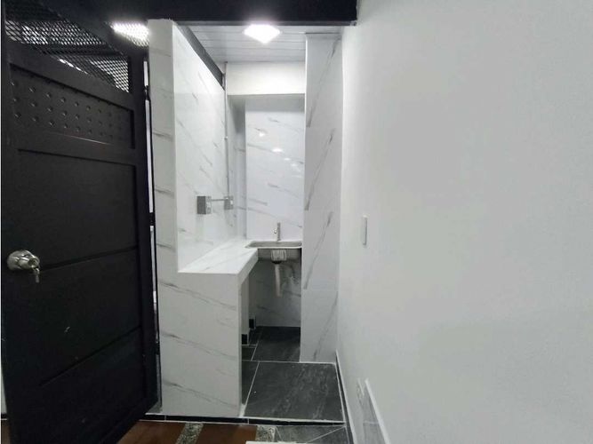 Local en arriendo en Colon, Medellín, 50 m² · foto 4 de 5