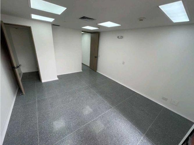 Consultorio en arriendo en San Diego, Medellín, 34 m² · foto 4 de 18