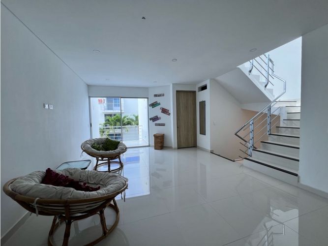 Casa de 3 alcobas en venta en Los Zipas, Girardot, 114 m² · foto 21 de 24