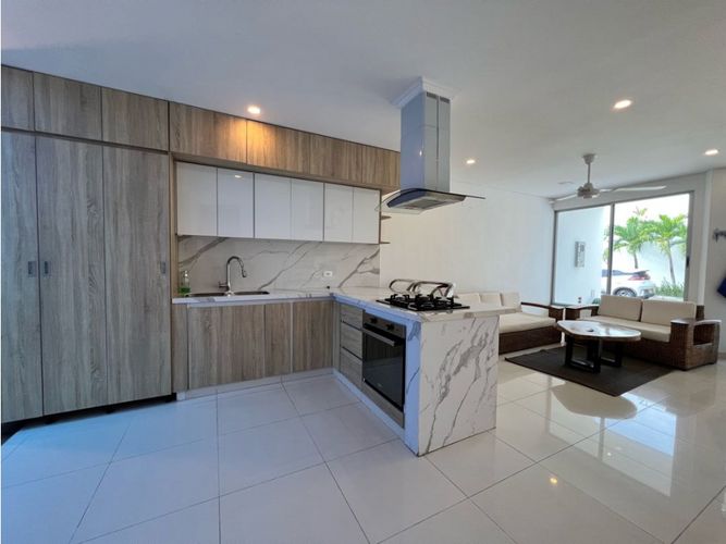Casa de 3 alcobas en venta en Los Zipas, Girardot, 114 m² · foto 6 de 24