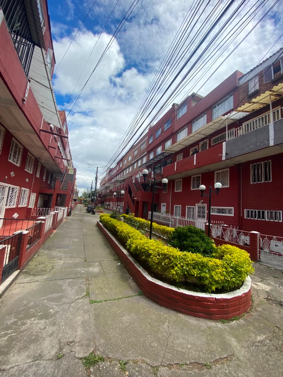 Apartamento en venta en Engativá, Bogotá · foto 2 de 14