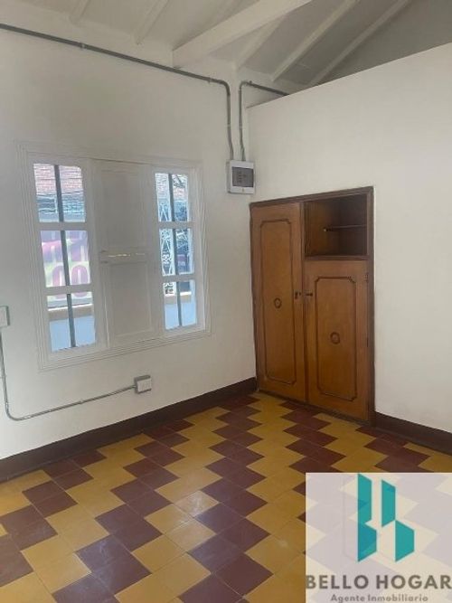 Casa de 4 alcobas en venta en Centro, Bello, 87 m² · foto 2 de 14