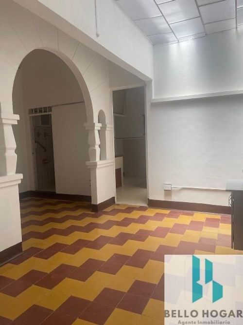 Casa de 4 alcobas en venta en Centro, Bello, 87 m² · foto 3 de 14