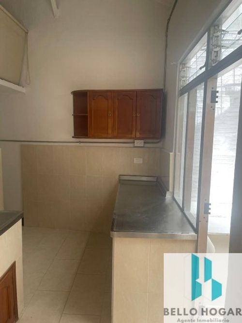 Casa de 4 alcobas en venta en Centro, Bello, 87 m² · foto 8 de 14