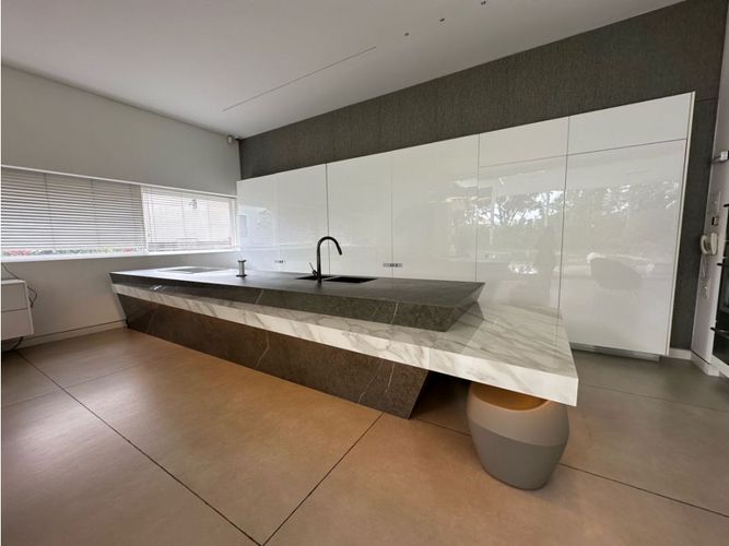 Casa de 5 alcobas en venta en Sector La Luisa Bella Suiza, Cali, 1000 m² · foto 5 de 20