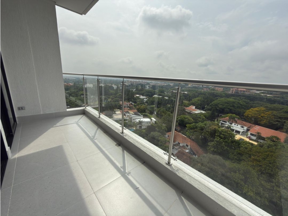Apartamento en venta en Pance, Cali · foto 5 de 18