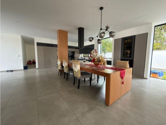 Casa de 5 alcobas en venta en La Morada, Jamundí, 800 m² · foto 5 de 17
